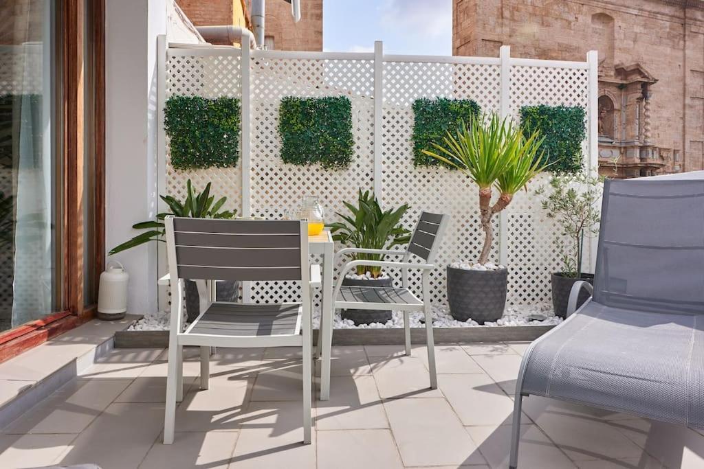 Апартаменти Sunny Cozy Penthouse With A Terrace At Plaza Del Carmen Валенсія Екстер'єр фото